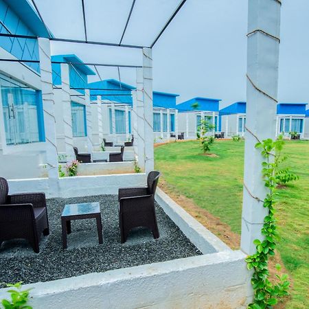 Seaborne Beach Resort Auroville Kültér fotó