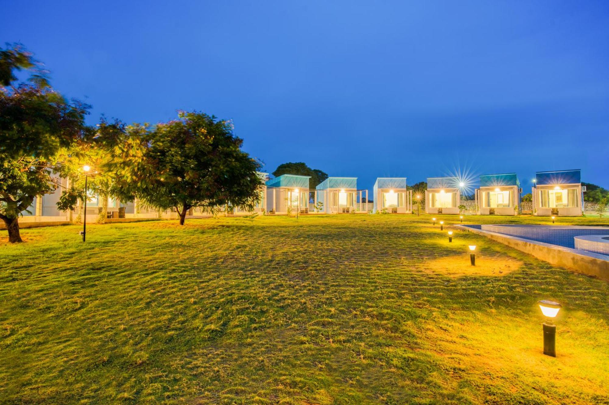 Seaborne Beach Resort Auroville Kültér fotó