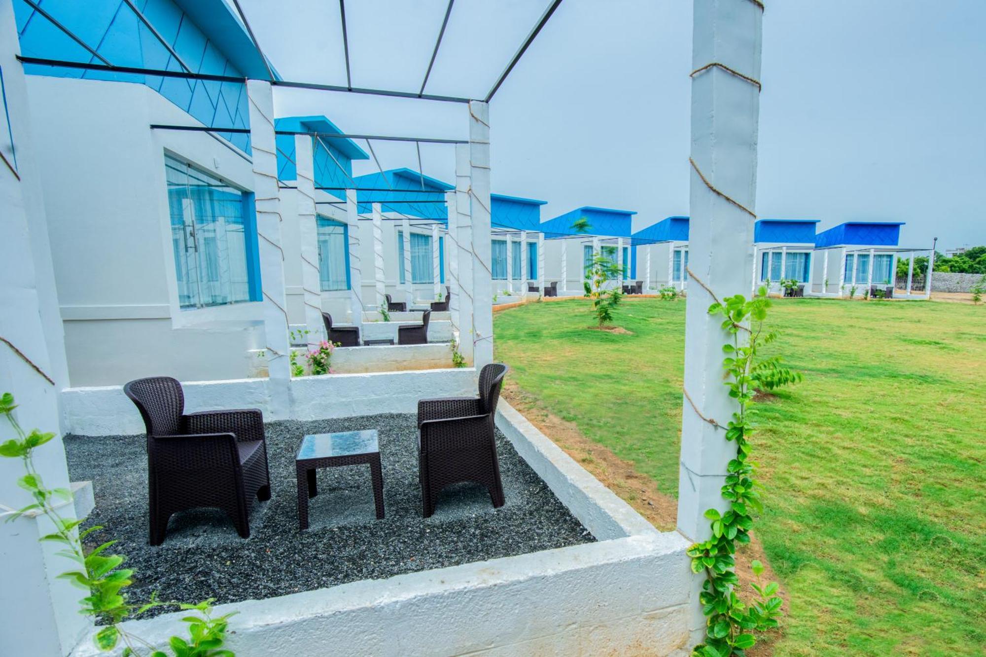 Seaborne Beach Resort Auroville Kültér fotó